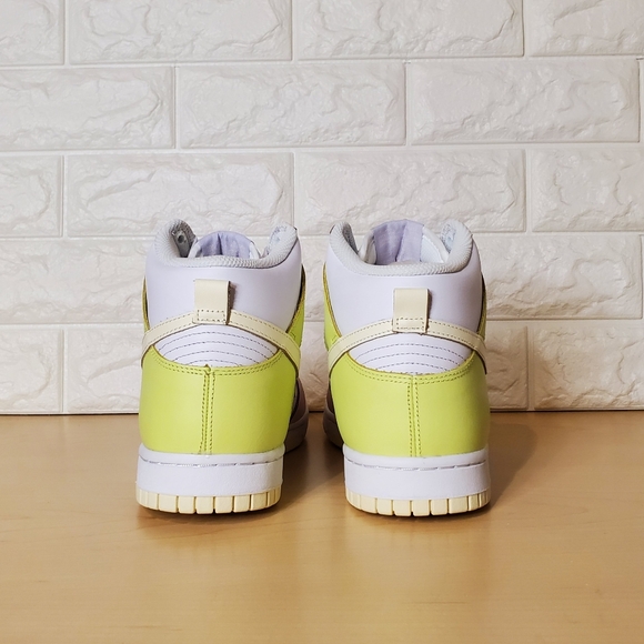 Nike Dunk High Womens Size 9.5 White Cashmere Lemon Twist DD1869-108 - Picture 11 of 12